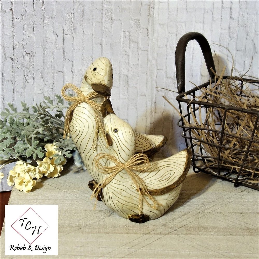 Vintage Duck Farmhouse Statue Goose Figurine Farm Animal Decor Neutral Country